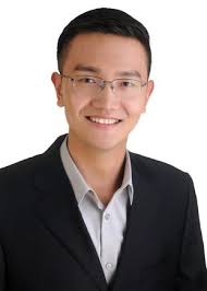 About Yi Yang, Broker