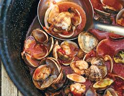 It's likely that these clams are dead and they should not be consumed. How To Purge Clams The Nitty Gritty Of Shellfish Smarts