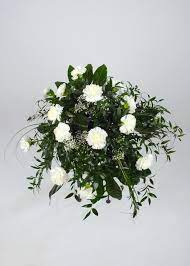 Intenetové květinářství pardubice dodá květiny na vámi zadanou adresu kdekoli v pardubicích a okolí. Smutecni Kvetiny Pardubice Prelouc Pieta Trejbal S R O