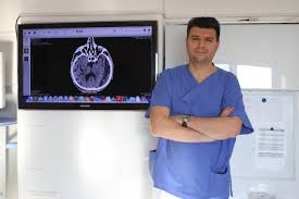 Simplitatea actului medical emană din fiecare vorbă a neurochirurgului dan șuiaga, deși ce face el e „fizică cuantică pentru cei mai mulți. Clinica De Neurochirurgie In Topul Celor Mai Bune Clinici Din Å£arÄƒ Stiri Din Mures Stiri Targu Mures Liderul Presei Muresene