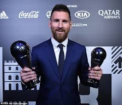 Ivan rakitic leo messi is the best freekick taker in the world. Lionel Messi Voted Sadio Mane As The Best Player In The World And Did Not Pick Virgil Van Dijk Daily Mail Online