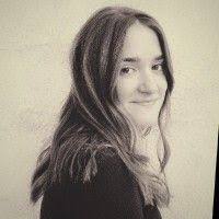 Alicia Parra's Instagram, Twitter & Facebook