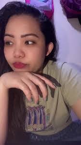 Deanna Linder's Instagram, Twitter & Facebook