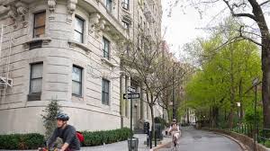 Midge appears in the pilot episode smoke gets in your eyes and plays don drapers mistress. Riverside Dr West End Ave Apartments Condos And Real Estate Cityrealty