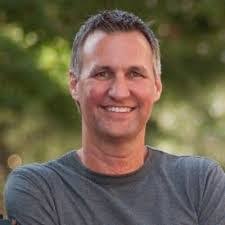 Marcy Hodges's Instagram, Twitter & Facebook