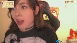 Fijisakistar cam video 08-19-2025