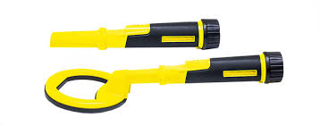 Pulse induction this powerful technology allows for very stable operation in saltwater or in any type of soil. Nokta Makro Pulsedive Scuba Detector And Pinpointer Review Detect History