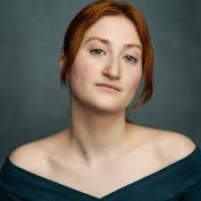 Anna Prall's Instagram, Twitter & Facebook