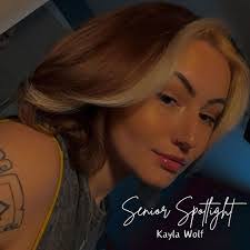 Anna Ostrowski's Instagram, Twitter & Facebook