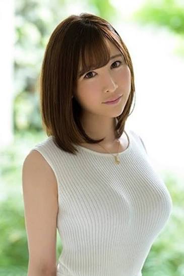 朝本由依