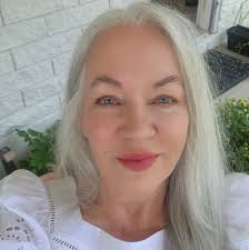 Are Elements good and safe in the snow??