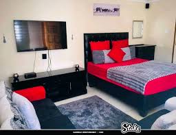 Chris Caylor (@ccaylor10)