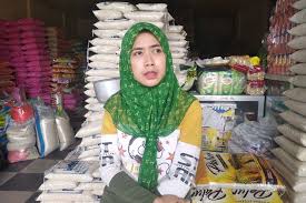Bp plc dan total sa naik 0,7%. Minyak Naik Telur Turun Dan Beras Mulai Diburu Malang Post Com
