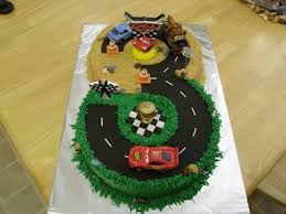 Car Birthday Cake Images For 3 Year Old Boy Cars Cake For A 3 Year Old S Birthday Disney Cars Cake Car Cake 3 Year Old Birthday Cake