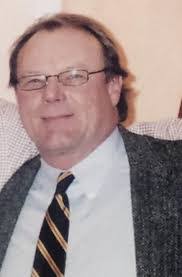 Bruce Middleton's Instagram, Twitter & Facebook