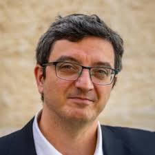 I'm happy to share that I've joined Sotheby's as Chief Financial Officer,  based in New York. Looking forward to contributing to the growth and  success of this extraordinary company.