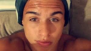 Confronto entre bandidos e PM termina com jovem morto por bala perdida