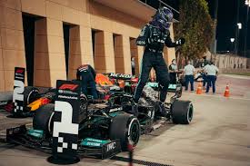 View the latest results for fórmula 1 2021. Hamilton Retoma De Onde Parou E Abre 2021 Como Lider Da F1 Confira Classificacao Em 2021 Bahrein Hamilton Max Verstappen