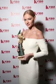 Na Mosfilme Sostoyalas Xvii Ceremoniya Vrucheniya Premii Zolotoj Orel Studiya Trite Nikity Mihalkova
