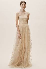 The most common sparkly wedding dress material is polyester. 14 Best Gold Wedding Dresses 2021 Sparkly Champagne Wedding Gowns