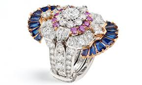 Juan peron was age 50 at the time. The Art Of Goldsmith Van Cleef Arpels The Quintessence Of Luxury Celebremagazine