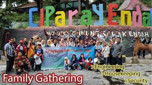 Family Gathering Ke Villa Ciparay Endah Bogor Youtube