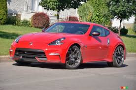 This brilliant silver metallic 2015 nissan 370z with black interior is a 100% carfax guarantee vehicle. Review Of The 2018 Nissan 370z Nismo Car Reviews Auto123