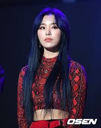From colored hair to platinum bobs, here are her 10+ best looks. V Live