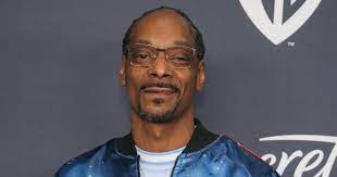 2pac, the notorious big 2pac's official album all eyez on me amazon It S Snoop Dogg Vs Dmx In Upcoming Verzuz Battle