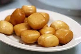 Bánh bao chay mềm xốp rất hợp cho ai ăn chay hoặc dùng làm món ăn kèm cũng hấp dẫn lắm cùng 1 nguyên liệu nhưng có thể làm 2 kiểu bánh bao chay siêu ngon còn chần chờ gì mà không. Cach Lam Banh Bao Chay Chien Gion Tan