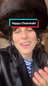 Gut shabbos and chag sameach from Rebbeztin Lea! #rebbetzin #hannukah  #lightingcandle #shabbos #shabbatshalom