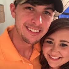 Jessica Martin (@_JessicaThacker)