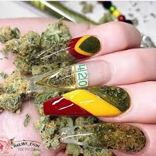 Uñas negras diseños de uñas con letras cholas. 14 Ideas De Unas Para Cholitas Unas Postizas De Gel Manicura De Unas Unas De Maquillaje