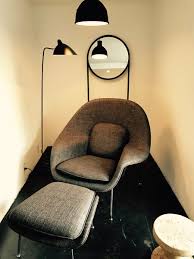 Save 15% and receive free shipping on select chairs, tables, desks, and more! Hashtag Sergemouille Na Twitteru