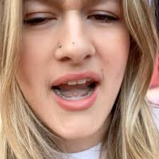 taylor and phoebe and the best day ever 😙💗😭🌈⭐️ so magical! (swipe to  see me and andrea absolutely vibing to motion sickness!)