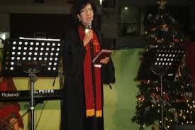 Khotbah natal pertama yang mengajak kita merenung di hari raya ini adalah kisah ketekunan zakharia dalam berdoa. Ibadah Natal Gpia Keluarga Allah Berlangsung Khidmat Dan Lancar Satu Harapan