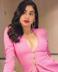 Born to sridevi and boney kapoor, she made her acting debut in 2018 with the romantic drama film dhadak. Janhvi Kapoor Latest Instagram Images Photogallery Page 19