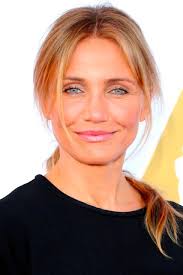 Is It Even Legal to Look This Gorgeous at 59?”🔥🔥 Fans were astounded to  double-check Sandra Bullock's age after seeing her recent paparazzi photos  👀🧐 Check the photos in the comments👇