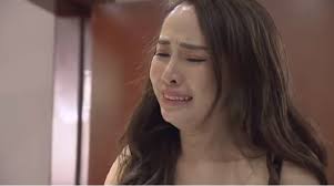 Vào vai tiểu tam trong 'Về nhà đi con', Quỳnh Nga liên tiếp bị chửi bới,  xúc phạm