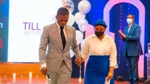 Prophet shepherd bushiri is happily married to mary bushiri who previously answered to the name mary zgambo before the young billionaire prophet claimed her heart to make her a mrs bushiri in a colourful ceremony at mzuzu stadium in 2011. Age Gap Between Prophet Bushiri And His Wife Mary Leaves Mzansi Speechless Mysabuzz Com