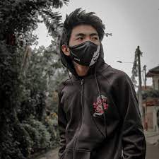 Ya di channel ini kelen bisa melihat betapa indahnya bacotan orangnya. Pin Di Uchi Suat