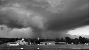 Missouri, illinois si indiana este cea mai devastatoare tornadă din. 10 Tornade Cele Mai Distructive Din Istorie