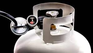 Whether you need a propane tank for your barbeque or to keep your home warm in the winter, you're probably wondering how long does propane last? How To Tell How Much Propane Is Left Char Broil
