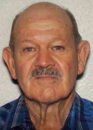 W. Tommy Shrader, 39, Culdesac