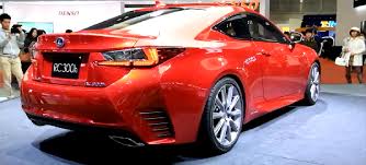 Nous nous sommes penchés sur la lexus rc 300h, la seule et unique déclinaison hybride de ce coupé aux allures de sportive qui est également décliné en version 200t (245 chevaux) et f (477 chevaux). The Real Reason The 2015 Lexus Rc 300h Hybrid Coupe Is Not Coming To America Torque News