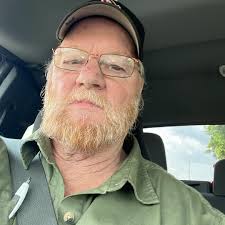 Embroidery services for simple kitchen apron design