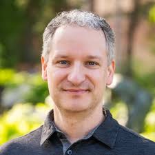 Travis Osburn's Instagram, Twitter & Facebook