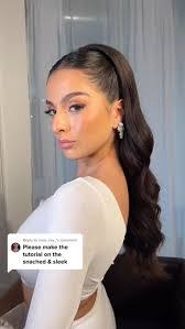 Iris Moreno's Instagram, Twitter & Facebook