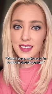 Jessica Engle's Instagram, Twitter & Facebook