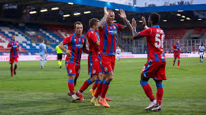 Evropská liga je soutěž uefa pro kluby ze všech zemí evropy, které se nominují výsledkem ve své národní soutěži nebo projdou kvalifikací. Evropska Liga Plzen Regionplzen Cz